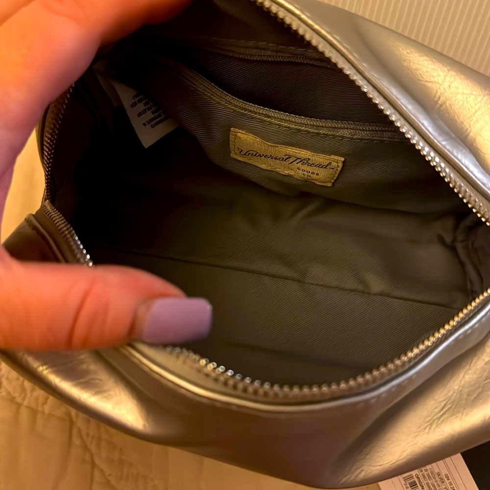 Universal Thread Goods Co. Cosmetic Bag - Picture 5 of 5